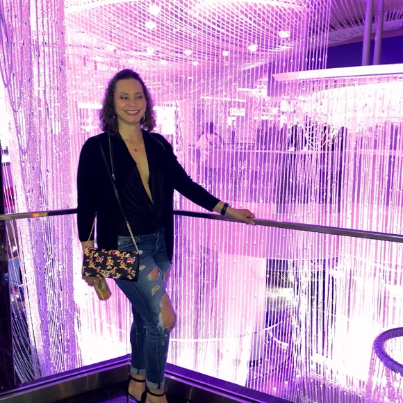 Meet your Posher, Tahni - Picture 9 of 12